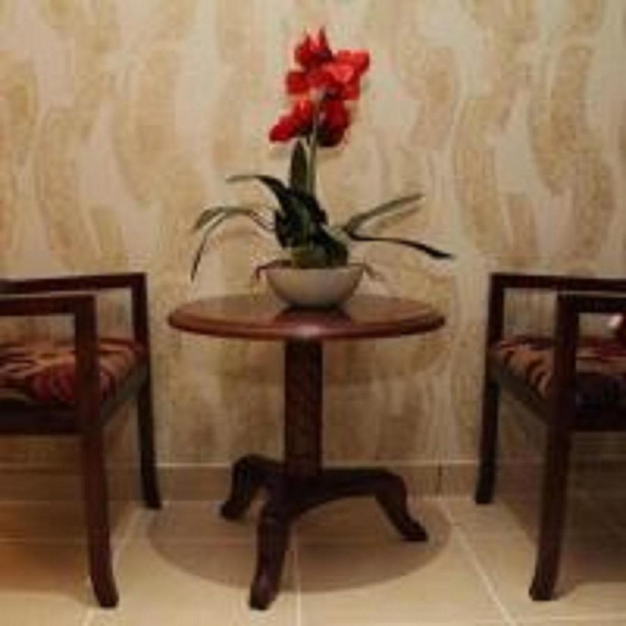Palazzo Dumont Hotel Ikuata Екстериор снимка