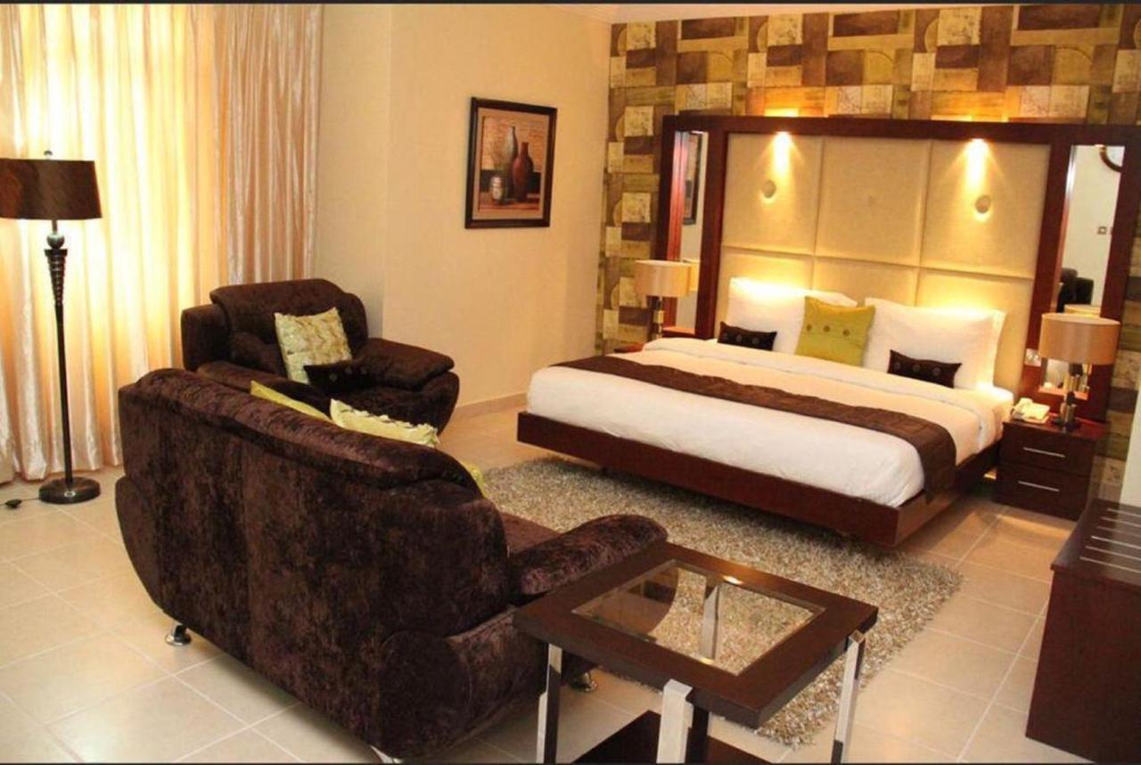 Palazzo Dumont Hotel Ikuata Екстериор снимка