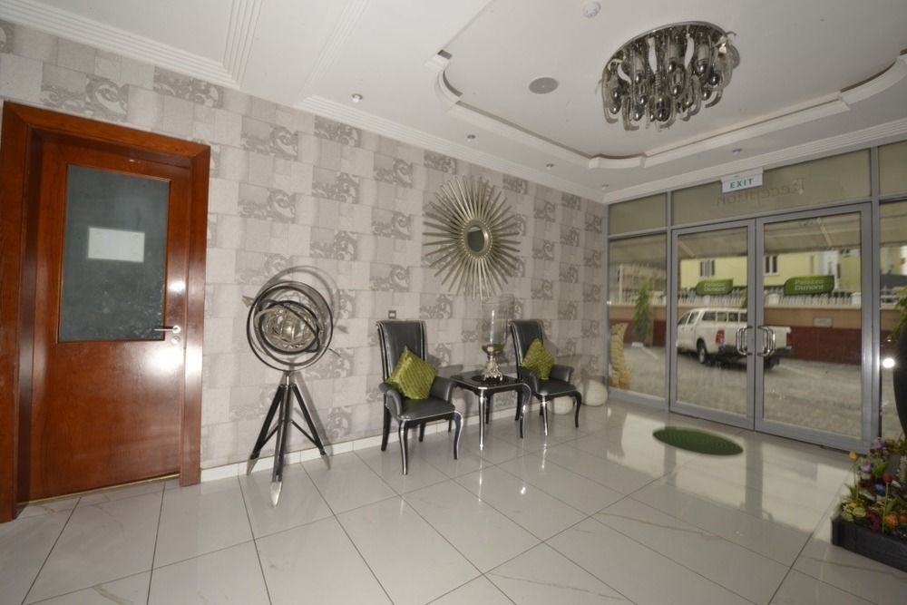 Palazzo Dumont Hotel Ikuata Екстериор снимка