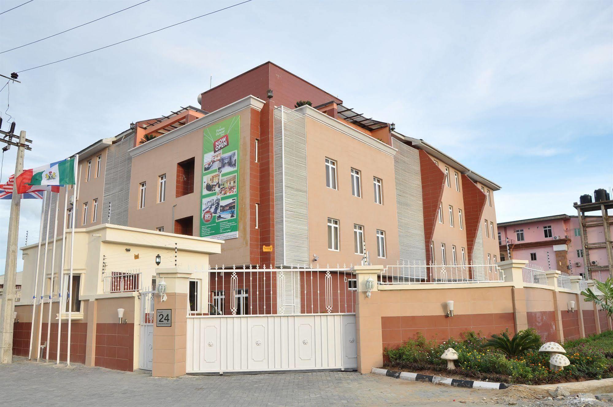 Palazzo Dumont Hotel Ikuata Екстериор снимка